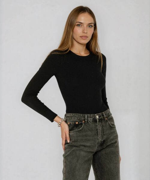 Body z prostym dekoltem czarne