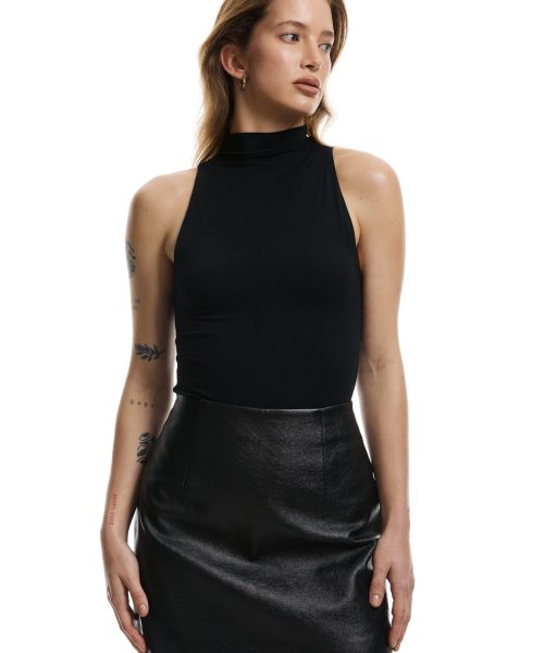 Body z mini golfem bez rękawów czarne