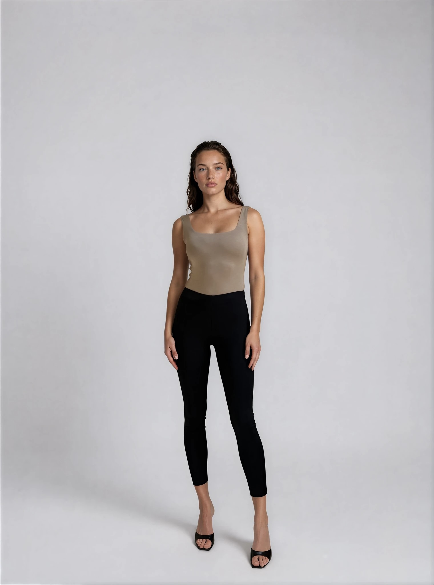 Legginsy czarne classic - obrazek 2