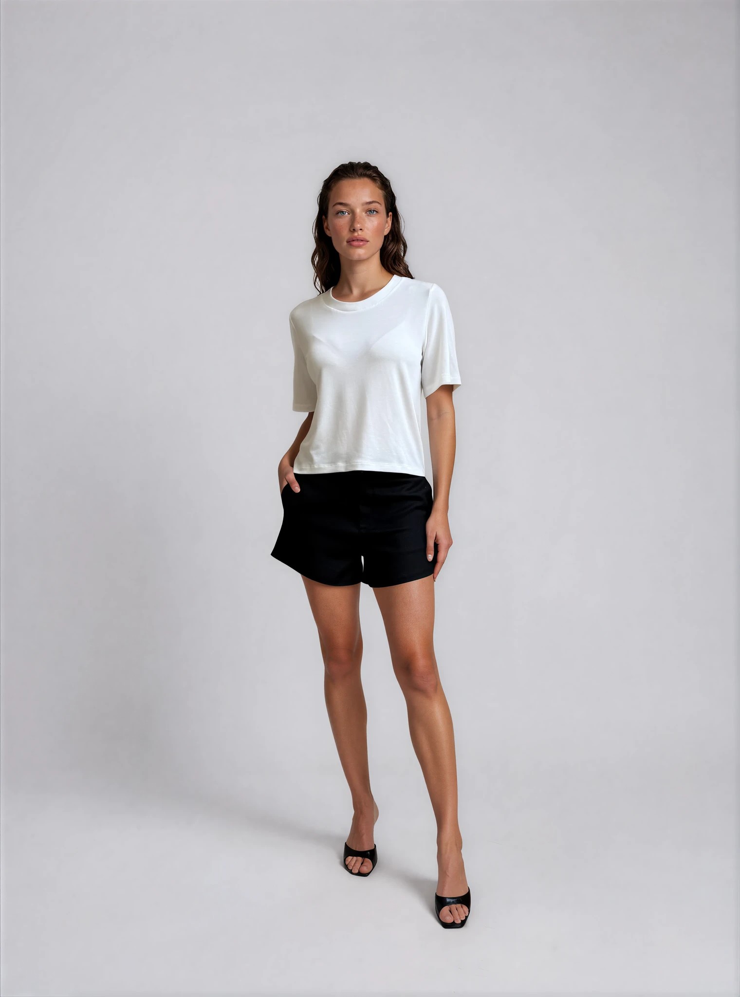 T-shirt classic ecru - obrazek 2