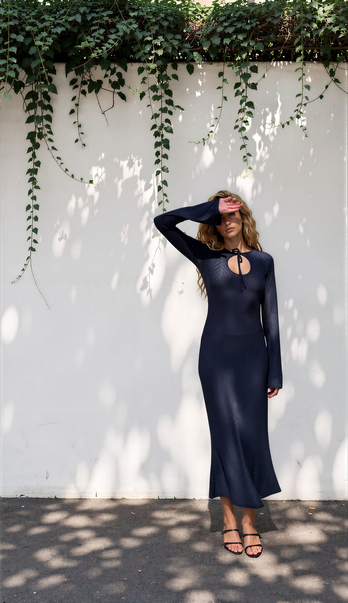 Sukienka maxi żakardowa dark blue - obrazek 2