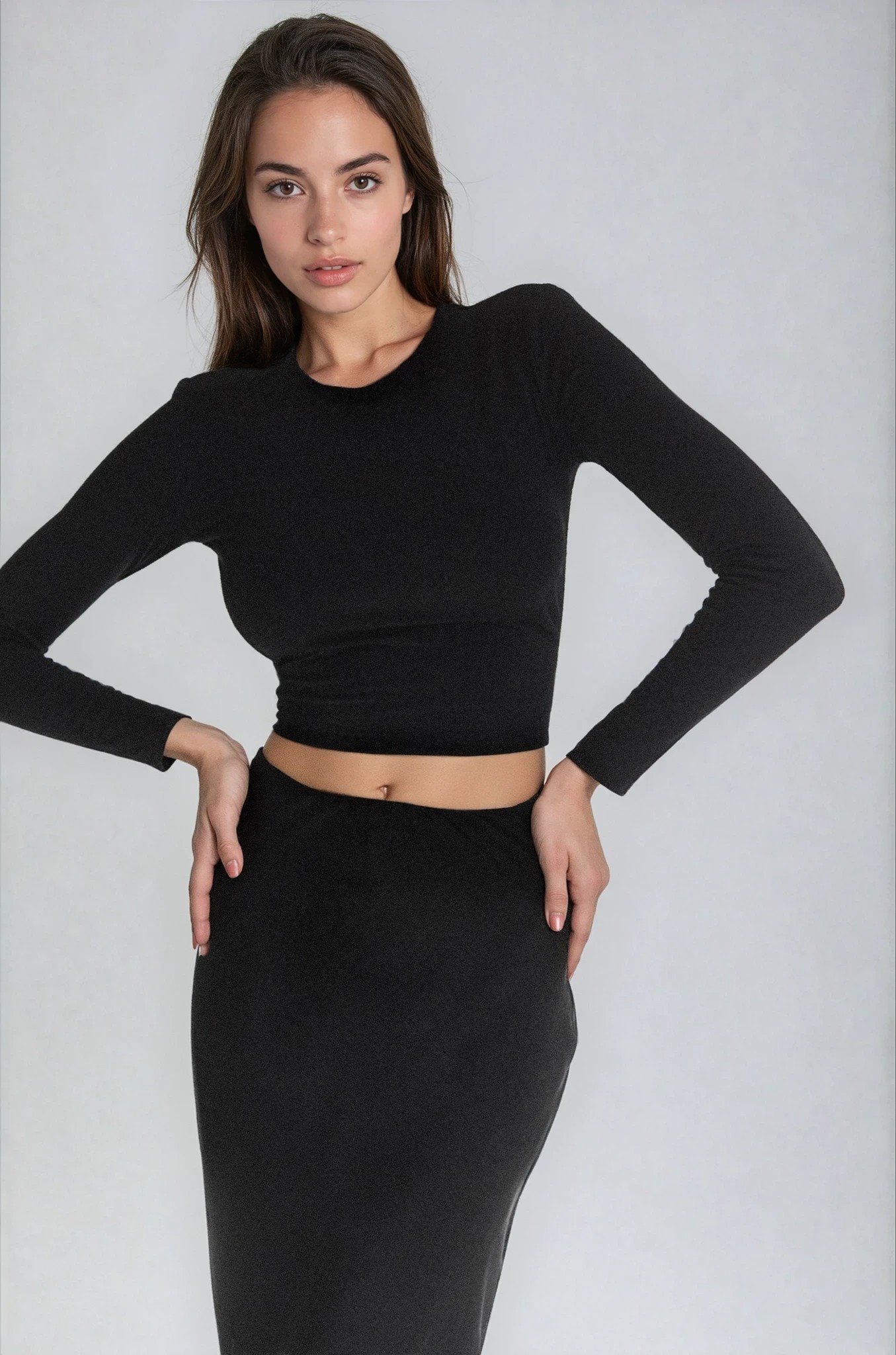 Wiązany Crop Top czarny - obrazek 2