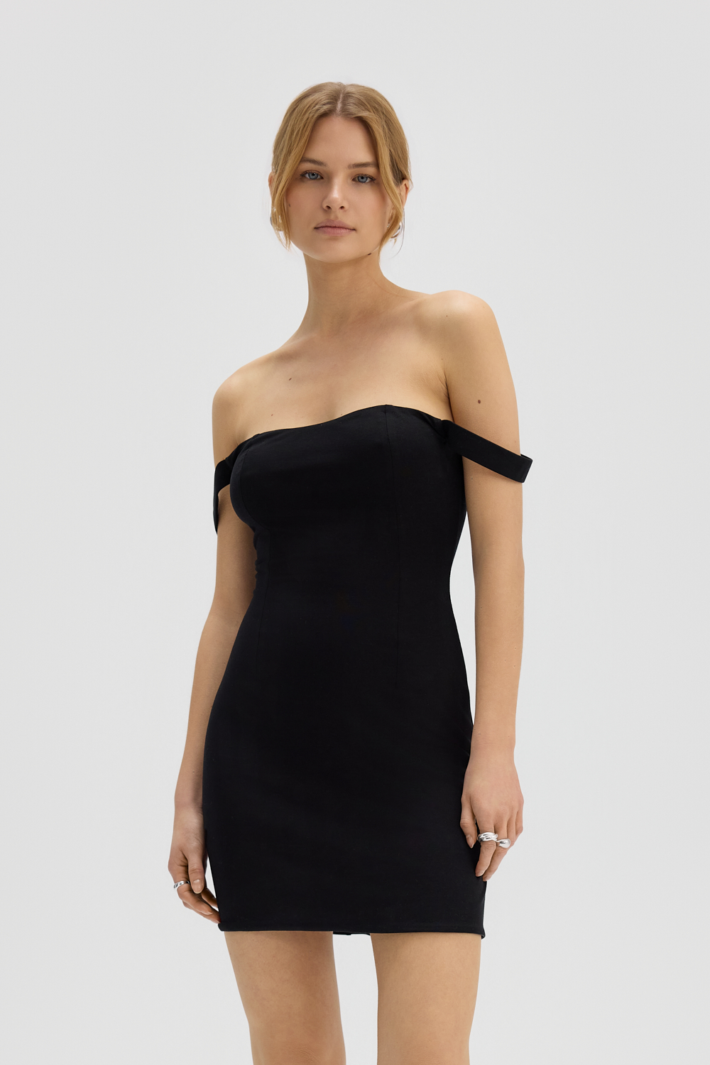 Sukienka mini bardot czarna